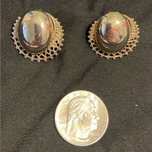 Vintage Silver Dome & Filigree Screw-back Earrings
